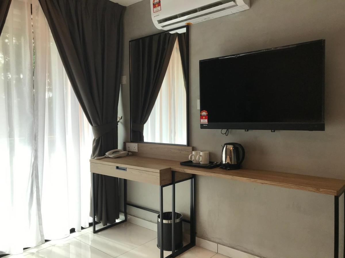 Dandelion Inn Simpang Pulai Exterior foto